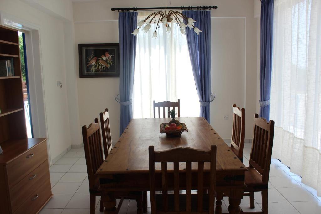 Kavalla Forest Villas Πάφος Δωμάτιο φωτογραφία
